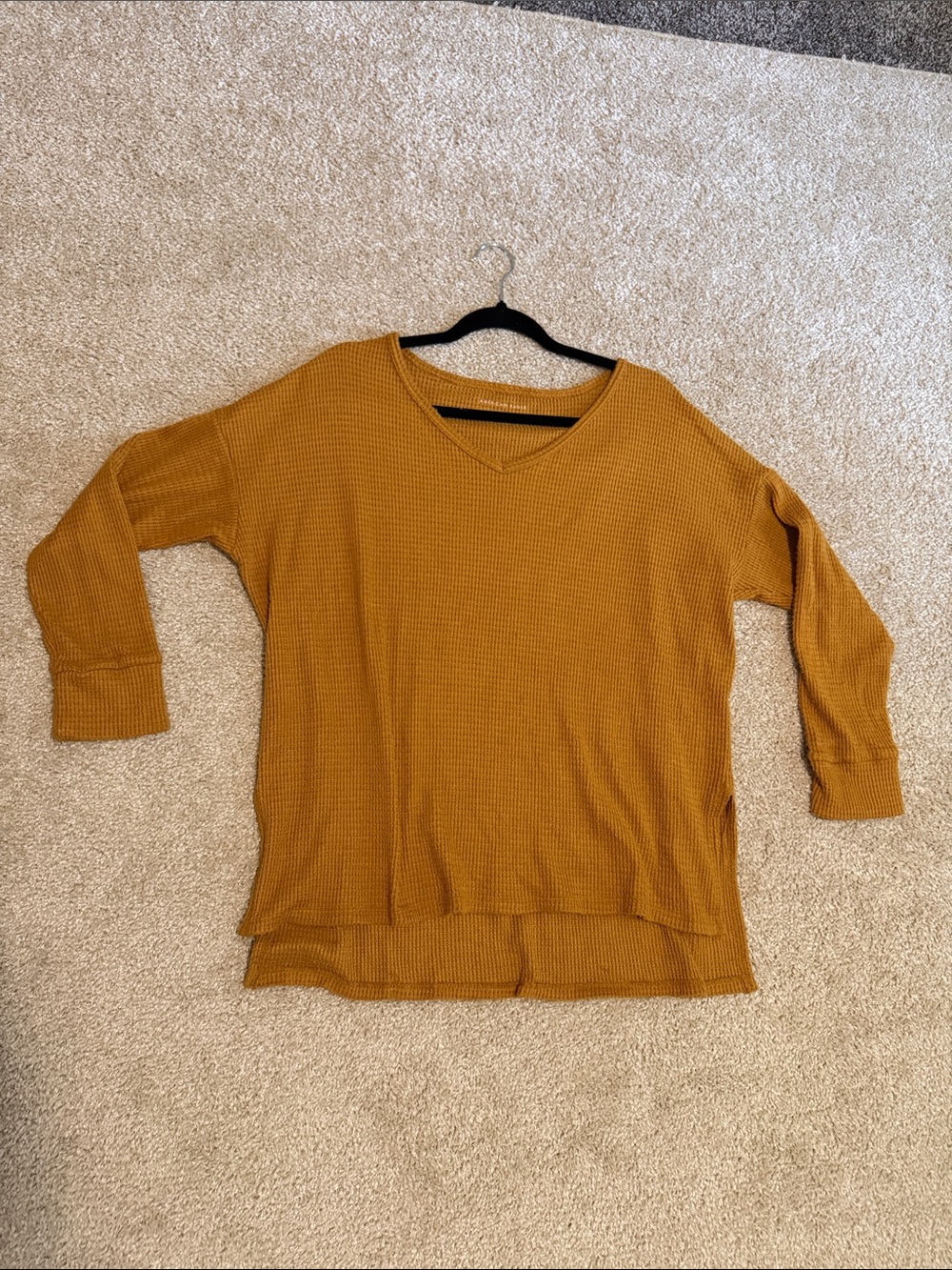 American Eagle Outfitters V-Neck Waffle Knit Sweater - Mustard Yellow